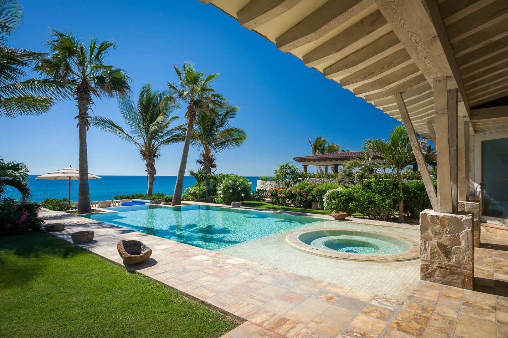 casa piedra blanca 8